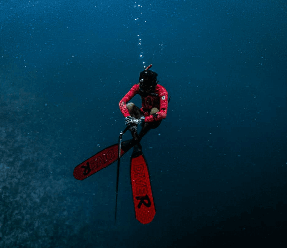 DiveR Australia 1 AWARD WINNING Freediving fins (Red Innegra) DiveR Fins